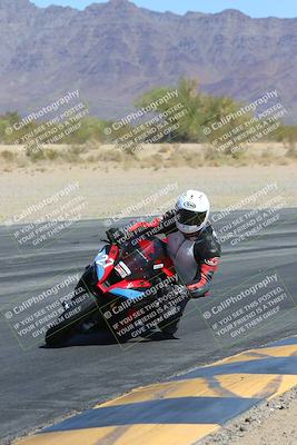 media/Mar-24-2025-Moto Forza (Mon) [[57ce5c5cff]]/1-Advanced Group/Session 3 (Turn 6 Inside)/